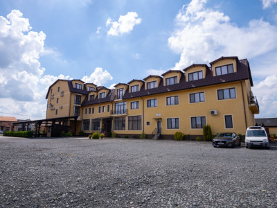 Hotel Miky Arad de vanzare bussiness operational functional - 38 camere imagine mica 70, foxfort.ro
