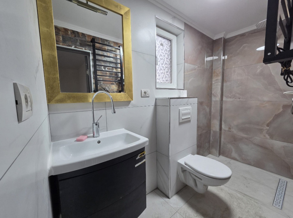 Apartament cu 2 camere cu curte proprie de vanzare zona - UTA 7, foxfort.ro