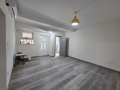 Apartament cu 2 camere cu curte proprie de vanzare zona - UTA imagine mica 4, foxfort.ro