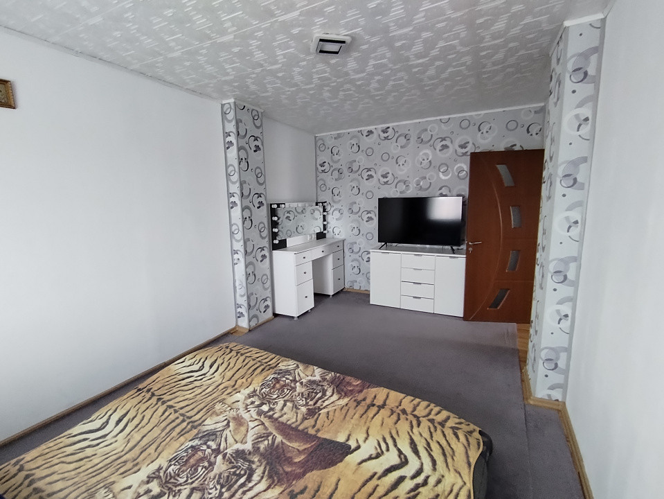 COMISION 0% Apartament cu 3 camere de vanzare in zona Soarelui 2, foxfort.ro