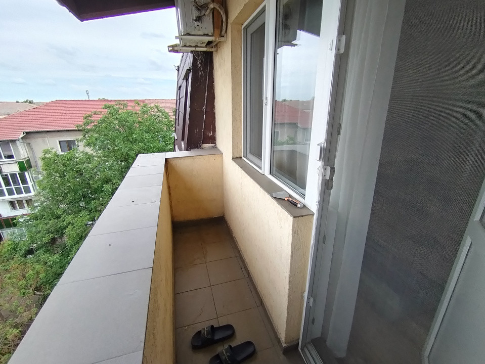 COMISION 0% Apartament cu 3 camere de vanzare in zona Soarelui 5, foxfort.ro