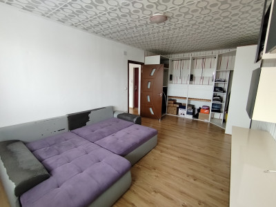 COMISION 0% Apartament cu 3 camere de vanzare in zona Soarelui imagine mica 4, foxfort.ro