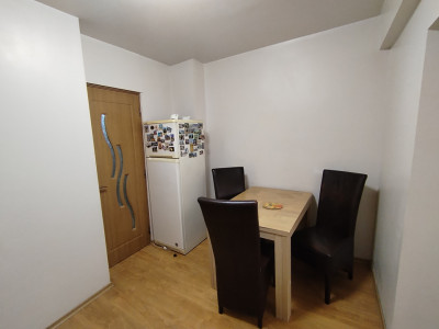 Apartament cu 3 camere de inchiriat in zona Soarelui imagine mica 10, foxfort.ro