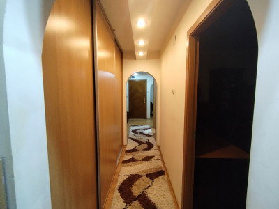 Apartament cu 3 camere de inchiriat in zona Soarelui imagine mica 13, foxfort.ro