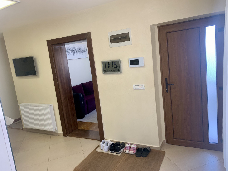 Casa individuala cu 4 camere de vanzare in zona Girocului 15, foxfort.ro