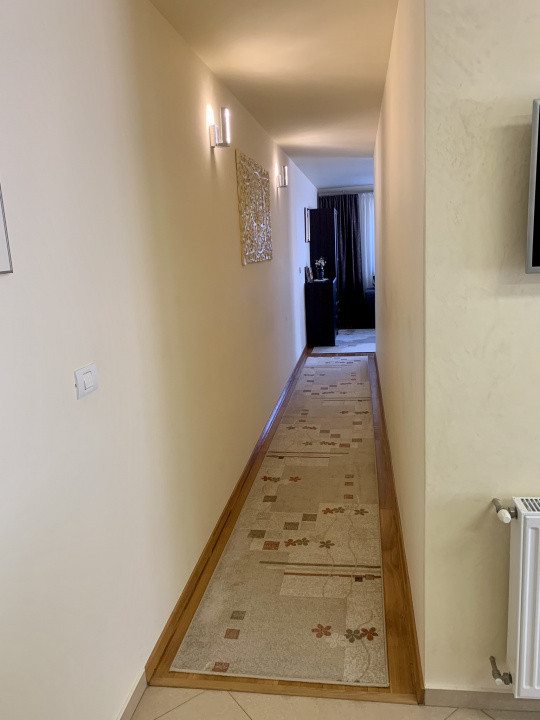 Casa individuala cu 4 camere de vanzare in zona Girocului 33, foxfort.ro