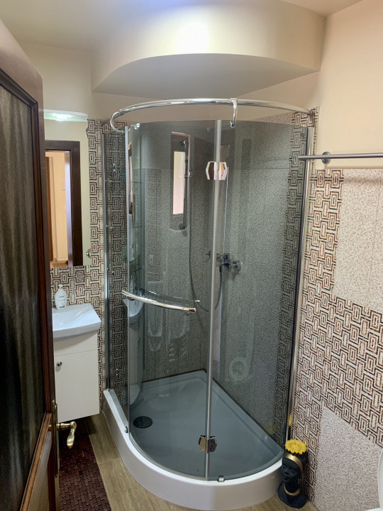 Casa individuala cu 4 camere de vanzare in zona Girocului 40, foxfort.ro