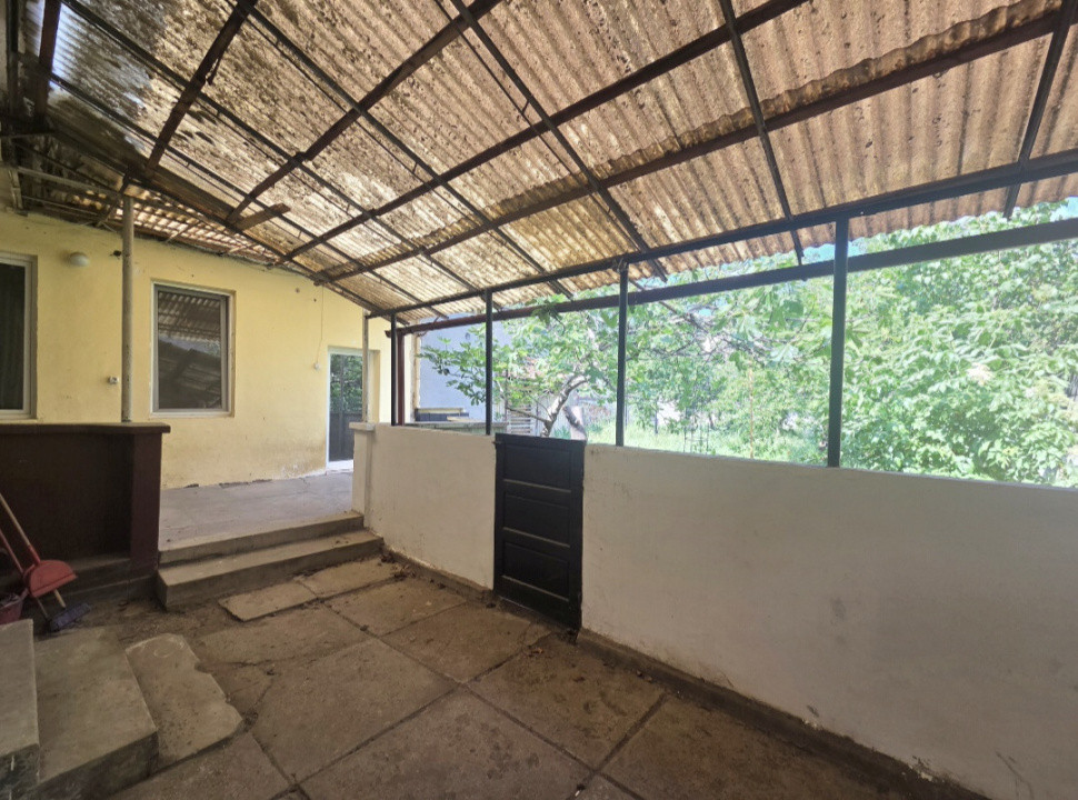 Casa individuala de vanzare | Zona Functionarilor | 150 mp utili | 5+1 Camere 4, foxfort.ro