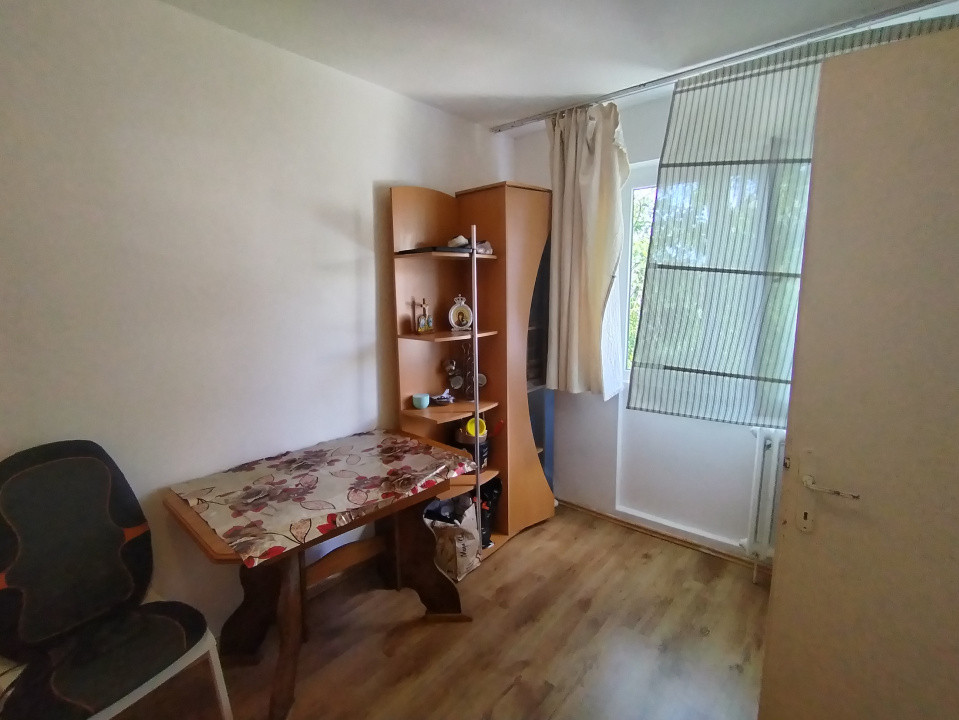 Apartament cu 2 camere de vanzare in Timisoara, zona Sagului 4, foxfort.ro