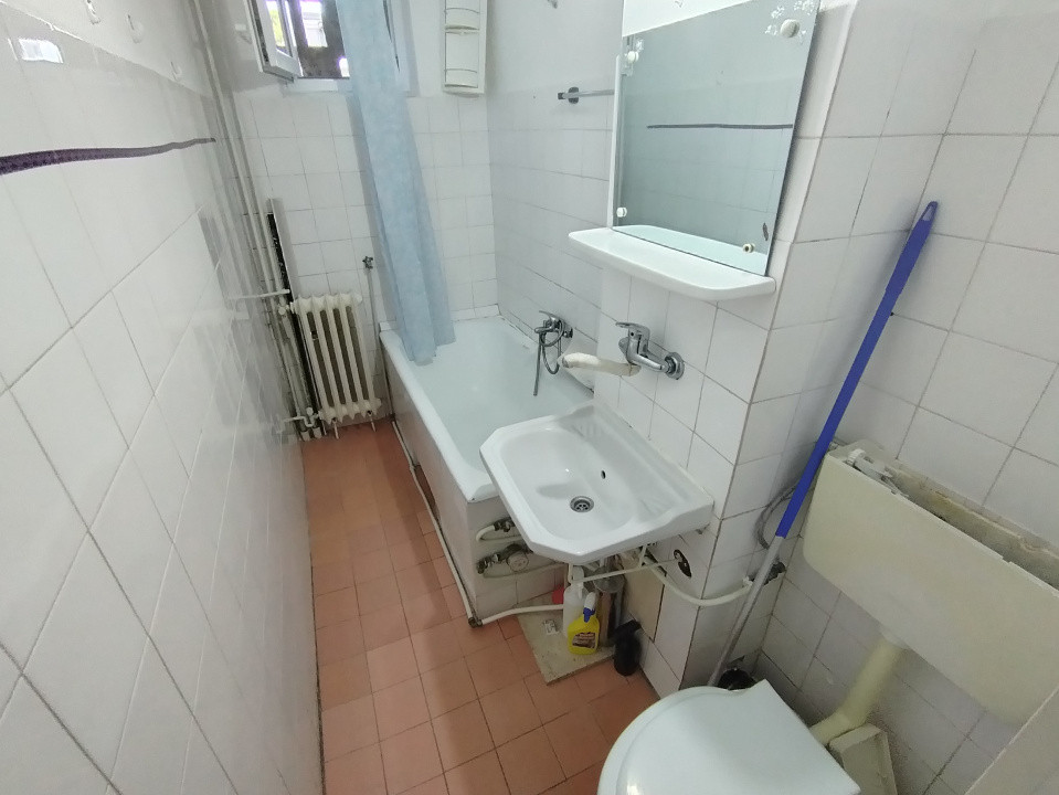 Apartament cu 2 camere de vanzare in Timisoara, zona Sagului 6, foxfort.ro