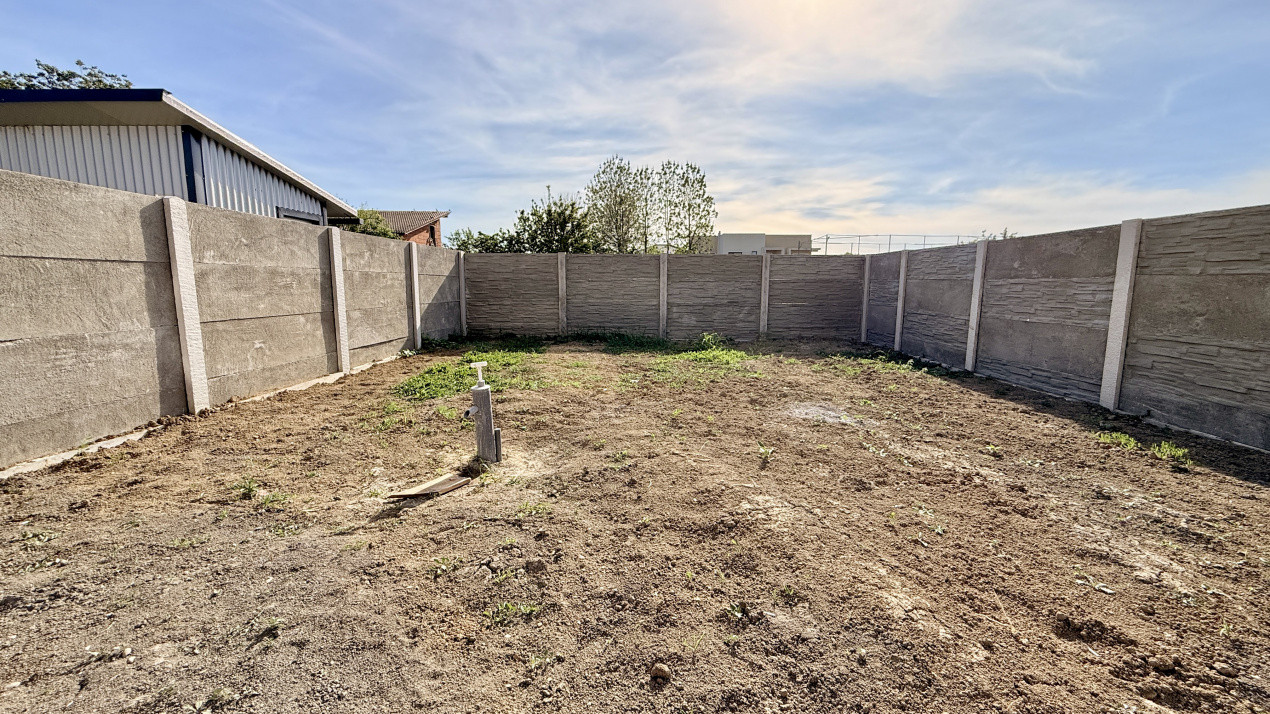 Comision 0% Duplex cu 4 camere de vanzare in localitatea Mosnita Veche 20, foxfort.ro