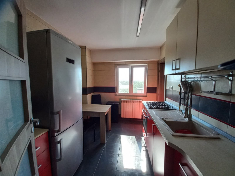 Apartament cu 3 camere si garaj – zona Iulius Mall 5, foxfort.ro