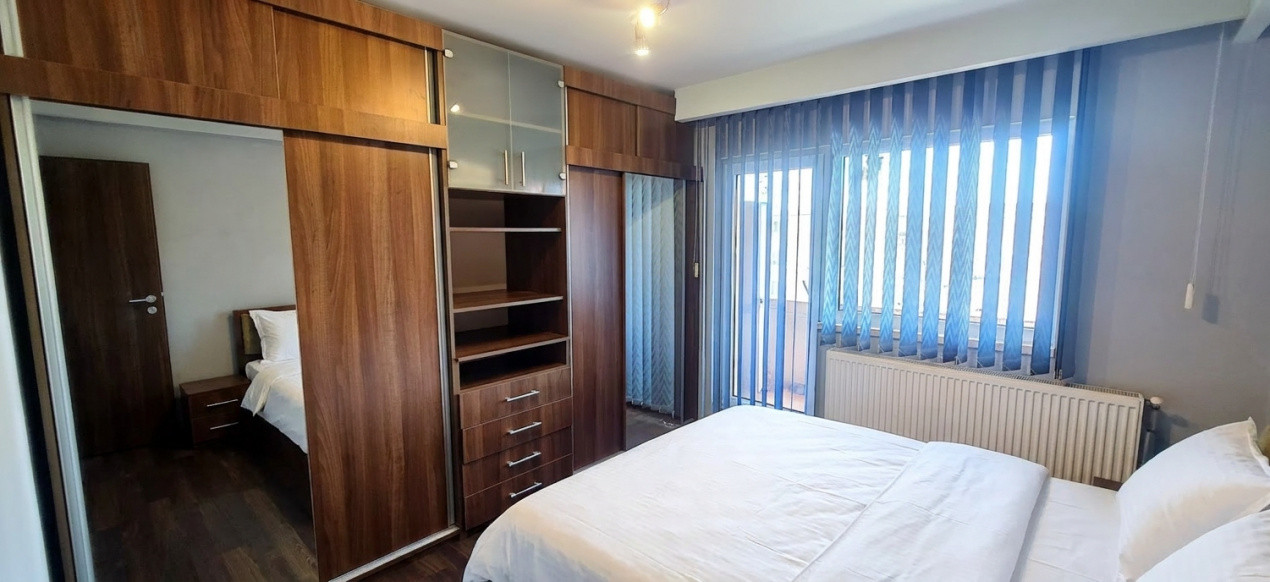 Apartament cu 3 camere de inchiriat in Arad, zona Aradul Nou 15, foxfort.ro