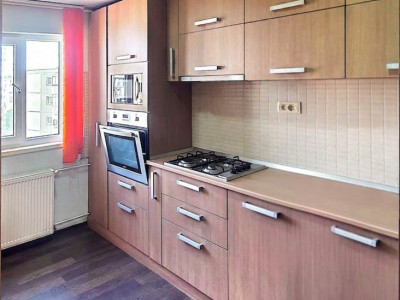 Apartament cu 3 camere de inchiriat in Arad, zona Aradul Nou imagine mica 9, foxfort.ro