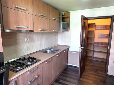 Apartament cu 3 camere de inchiriat in Arad, zona Aradul Nou imagine mica 10, foxfort.ro