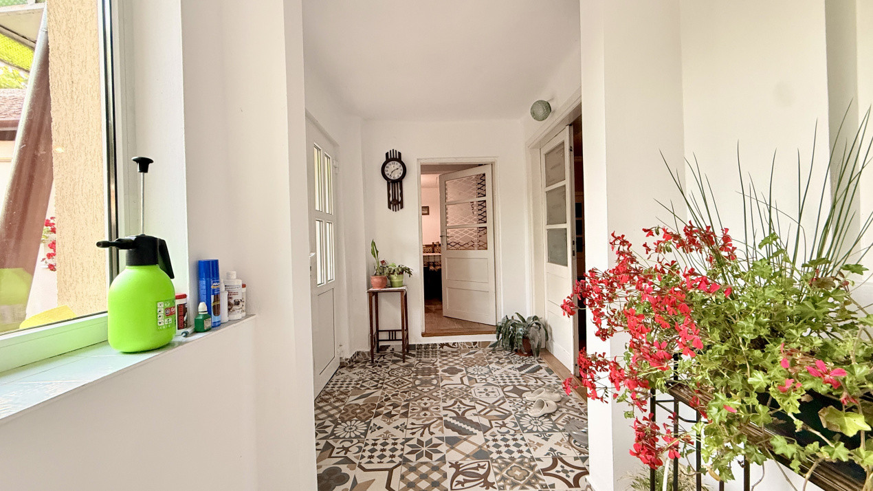 Casa individuala de vanzare, 5 camere - Timisoara 15, foxfort.ro