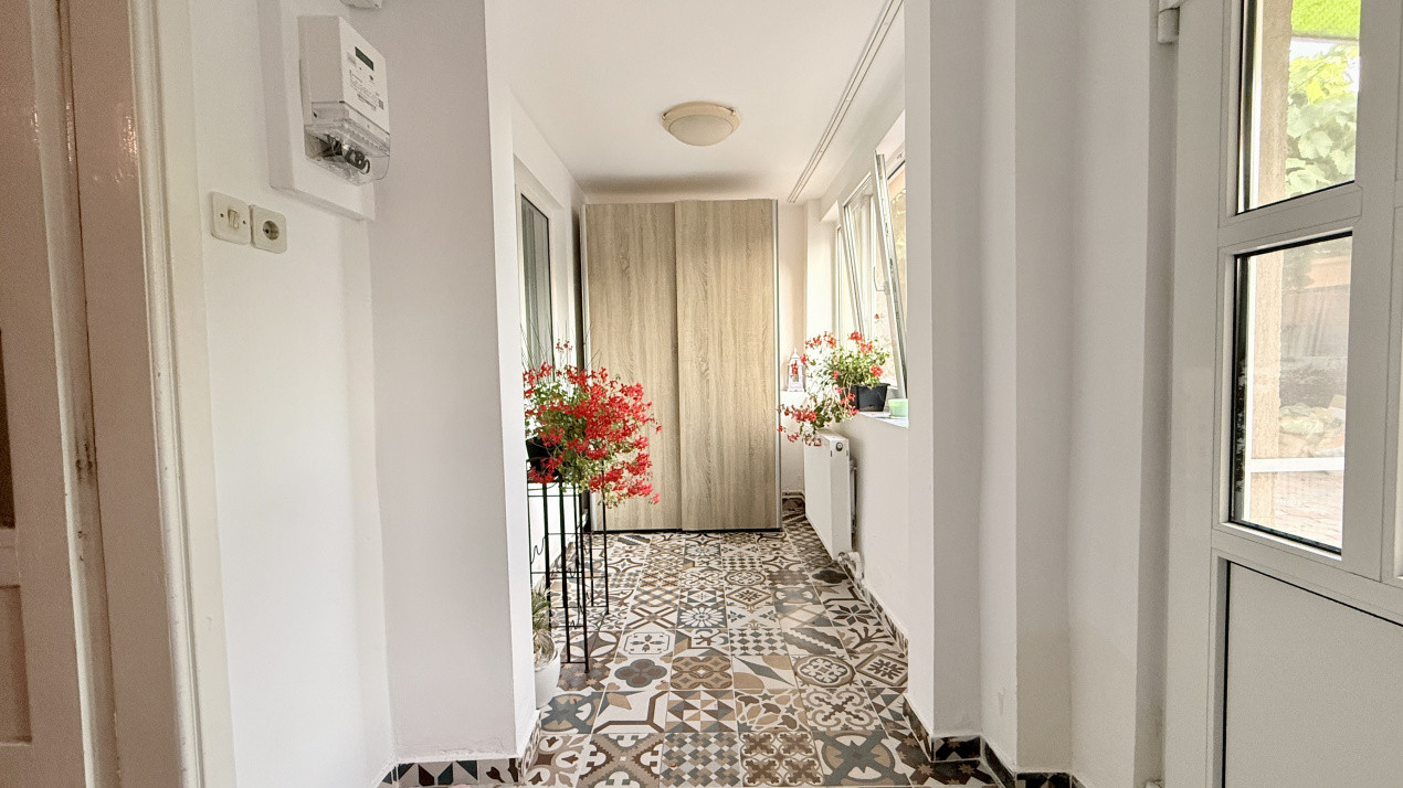 Casa individuala de vanzare, 5 camere - Timisoara 16, foxfort.ro