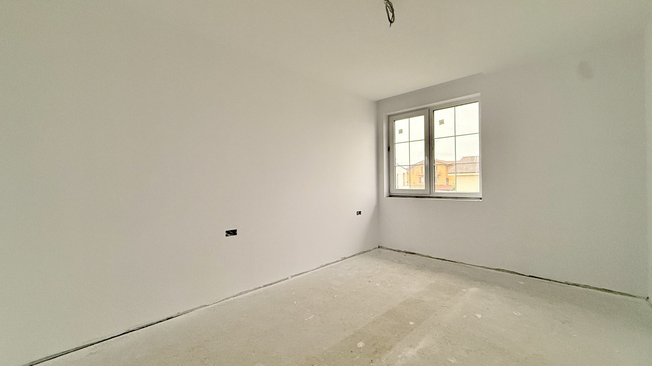 Duplex de vanzare, 5 camere, cartier Europa, Mosnita Noua 7, foxfort.ro