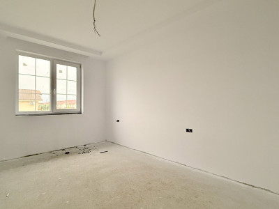 Duplex de vanzare, 5 camere, cartier Europa, Mosnita Noua imagine mica 9, foxfort.ro