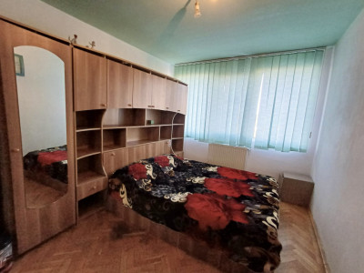 COMISION 0% - Apartament cu 3 camere de inchiriat zona Complex Studentesc