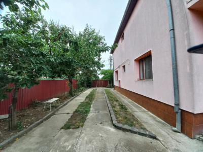 Casa individuala cu 5 camere si teren de 641 mp – zona Crisan imagine mica 8, foxfort.ro