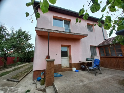 Casa individuala cu 5 camere si teren de 641 mp – zona Crisan imagine mica 9, foxfort.ro