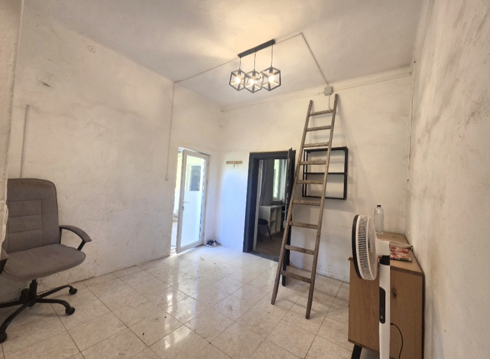 Casa individuala de inchiriat | Zona Functionarilor | Teren 380 mp | 2, foxfort.ro