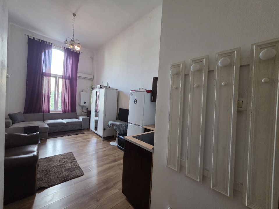 Apartament central de inchiriat | Etaj 1 | Mobilat | Centrala Proprie 4, foxfort.ro