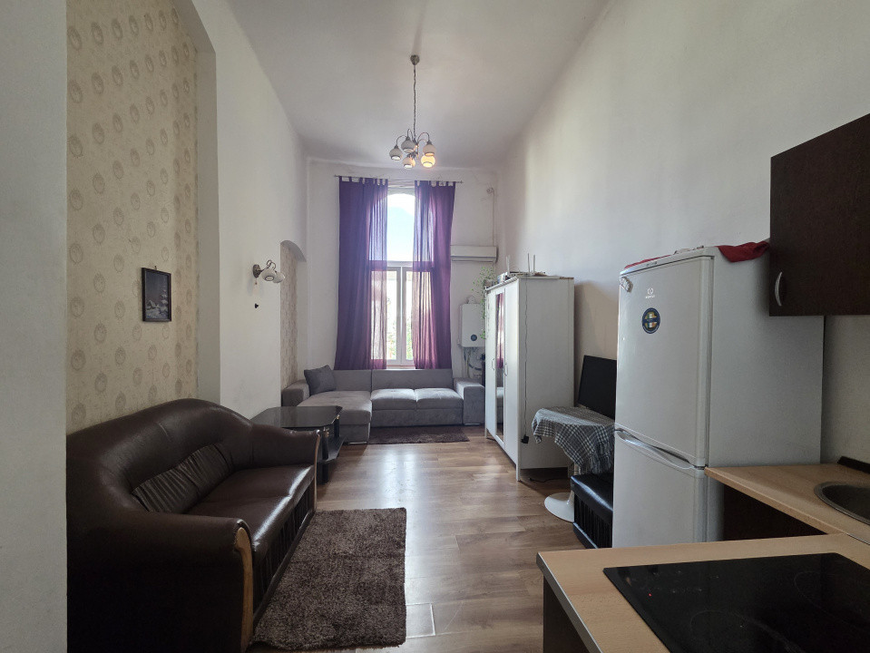 Apartament central de inchiriat | Etaj 1 | Mobilat | Centrala Proprie 5, foxfort.ro