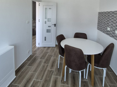 Duplex 4 camere si teren de 300 mp,  zona Mosnita Veche - V10028  imagine mica 5, foxfort.ro