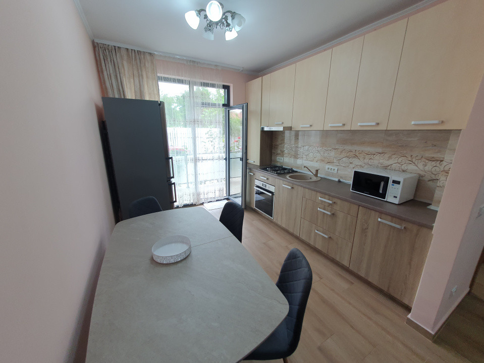 Apartament 2 camere la parter, parcare proprie, zona Iosefin 6, foxfort.ro