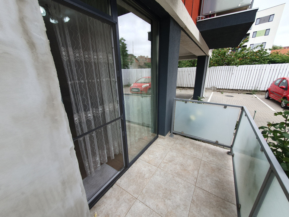 Apartament 2 camere la parter, parcare proprie, zona Iosefin 18, foxfort.ro