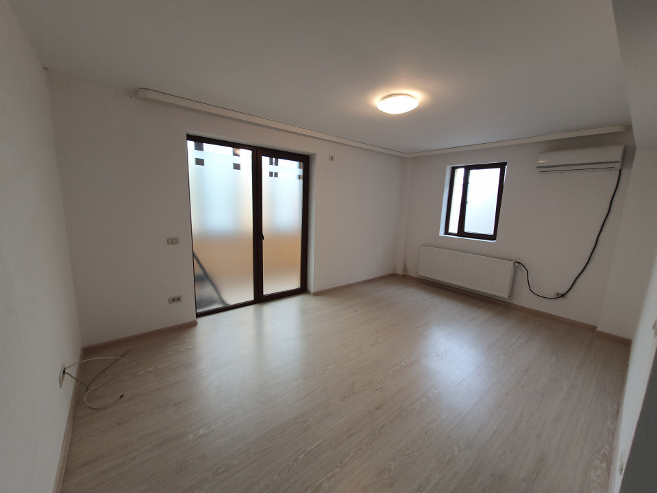 Apartament 2 camere de inchiriat, la parter, Eso -  Giroc 11, foxfort.ro
