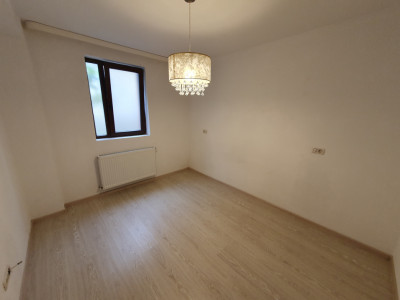 Apartament 2 camere de inchiriat, la parter, Eso -  Giroc