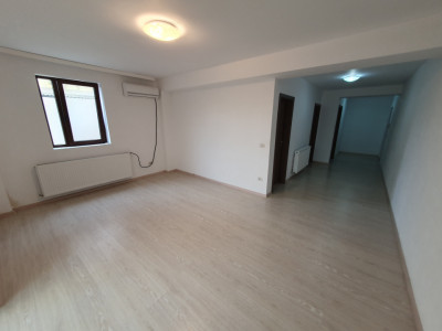 Apartament 2 camere de inchiriat, la parter, Eso - Giroc imagine mica 14, foxfort.ro