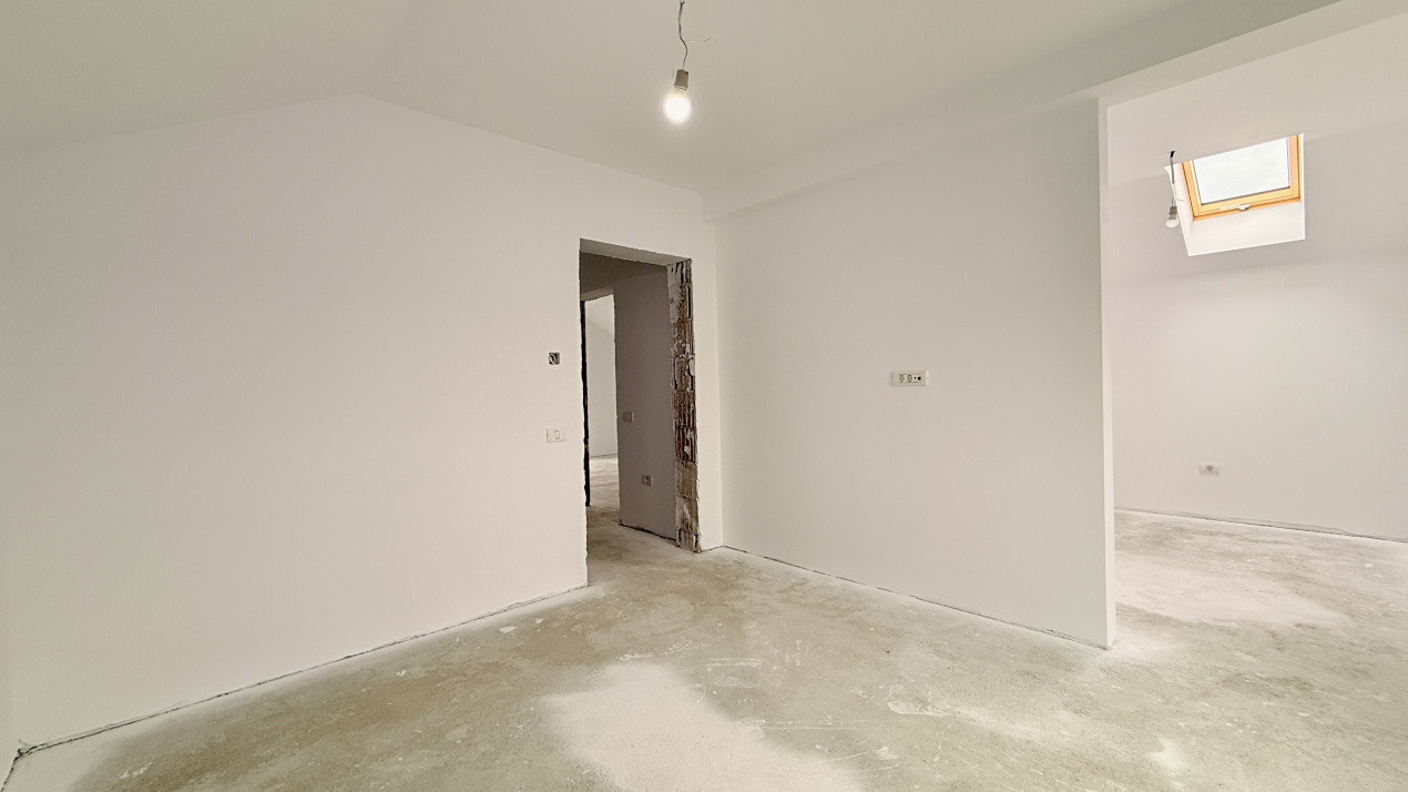 Duplex de vanzare 4 camere - curent trifazic - toate utilitatile, Mosnita Veche 11, foxfort.ro