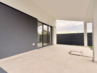 Duplex de vanzare 4 camere - curent trifazic - toate utilitatile, Mosnita Veche imagine mica 2, foxfort.ro