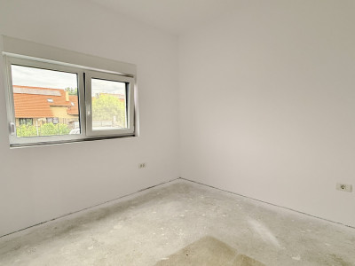 Duplex de vanzare 4 camere - curent trifazic - toate utilitatile, Mosnita Veche imagine mica 5, foxfort.ro