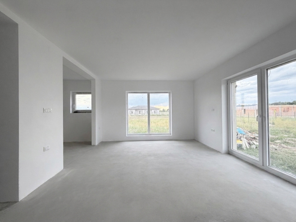 Duplex la cheie cu 3 camere, toate utilitatile - in Mosnita Veche 3, foxfort.ro