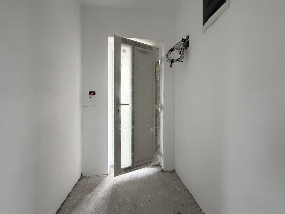 Duplex la cheie cu 3 camere, toate utilitatile - in Mosnita Veche 11, foxfort.ro