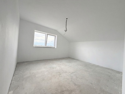 Duplex la cheie cu 3 camere, toate utilitatile - in Mosnita Veche imagine mica 6, foxfort.ro