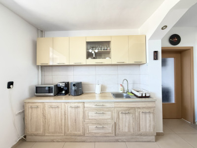 Apartament cu 3 camere, de vanzare in zona Circumvalatiunii imagine mica 25, foxfort.ro