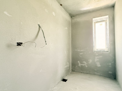 Apartament de vanzare, 2 camere - pozitie excelenta - Mosnita imagine mica 6, foxfort.ro