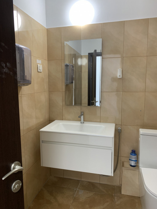 Hala industriala 380 mp + 40 mp de birou, zona - Calea Sagului  14, foxfort.ro