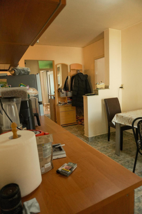 Apartament de vanzare cu 3 camere de 75 mp, zona Bucovina 11, foxfort.ro