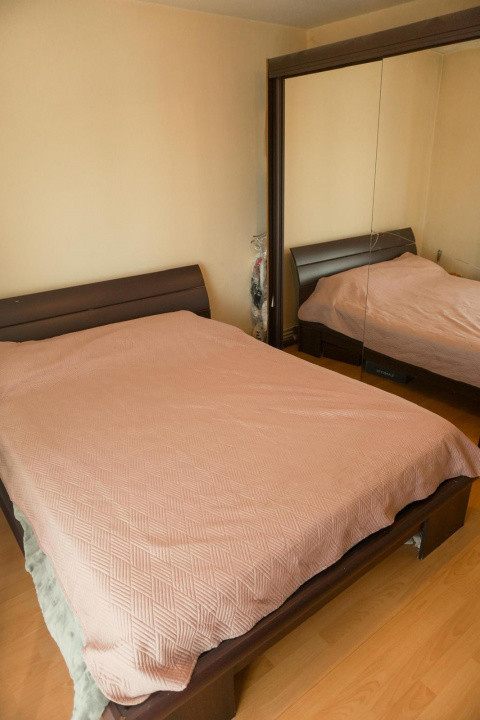 Apartament de vanzare cu 3 camere de 75 mp, zona Bucovina 12, foxfort.ro