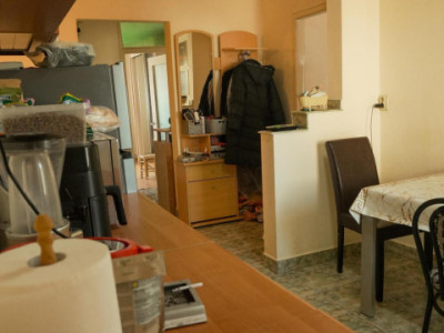 Apartament de vanzare cu 3 camere de 75 mp, zona Bucovina imagine mica 11, foxfort.ro