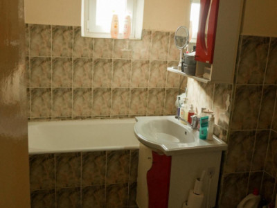 Apartament de vanzare cu 3 camere de 75 mp, zona Bucovina imagine mica 14, foxfort.ro