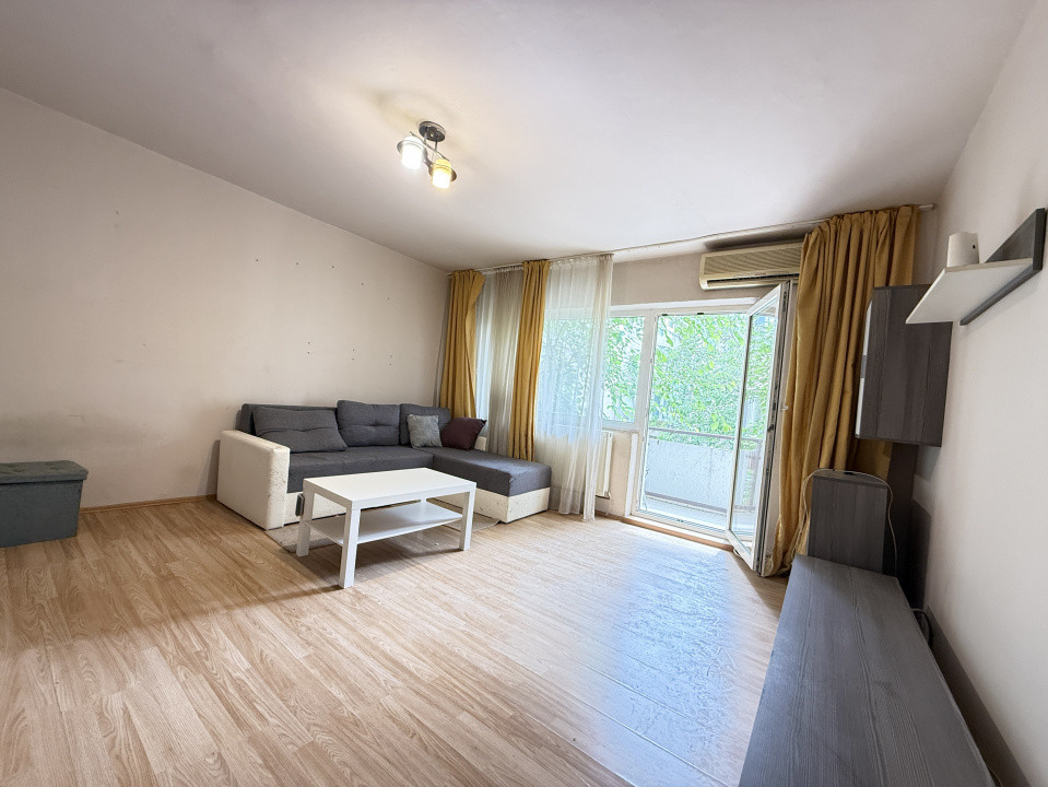 Apartament cu 2 camere, 57 mp de vanzare in zona Bucovina 1, foxfort.ro