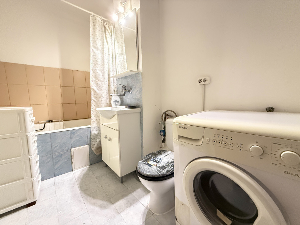 Apartament cu 2 camere, 57 mp de vanzare in zona Bucovina 22, foxfort.ro